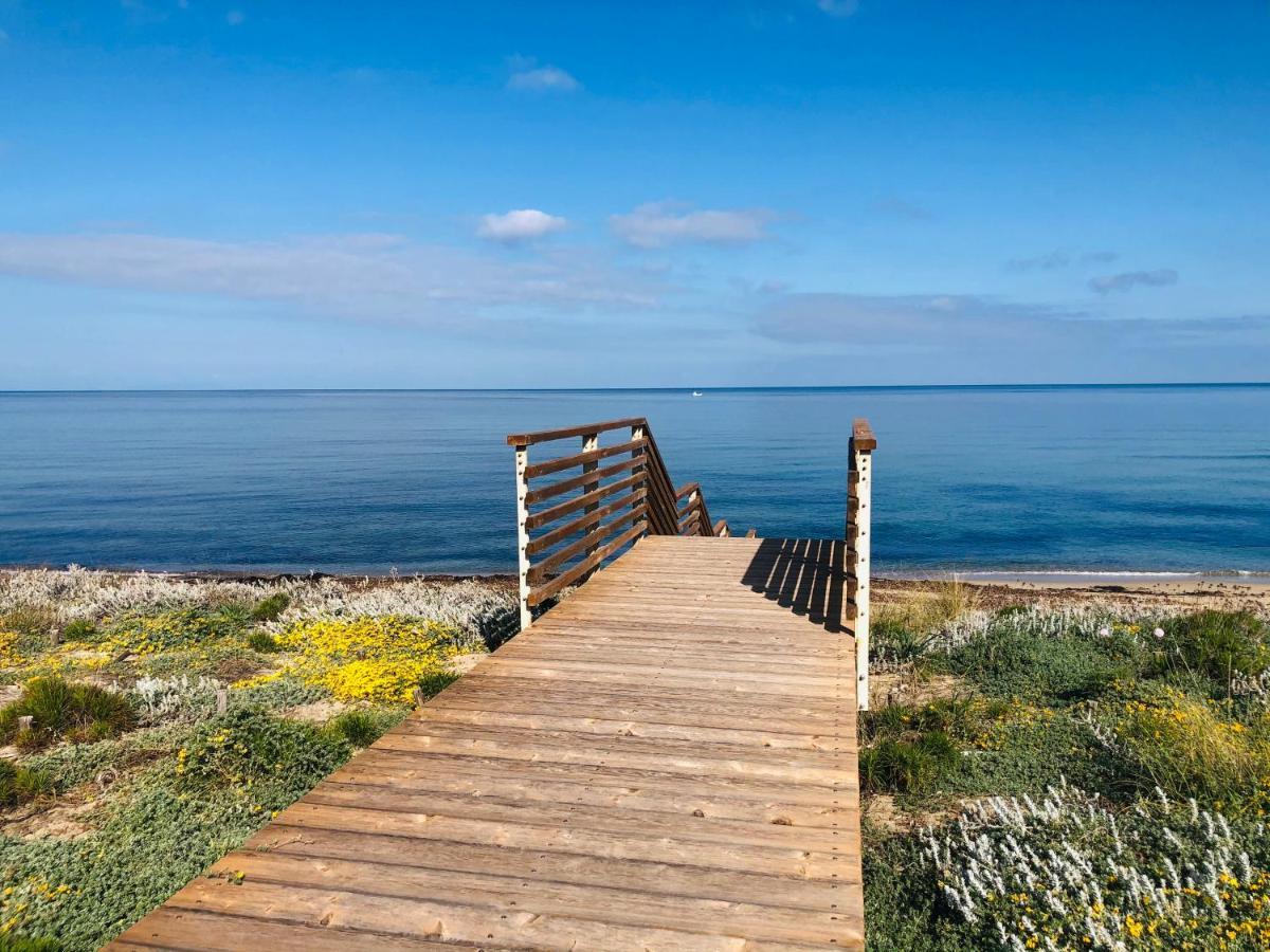 Apartment Tramonto Sea-Front Valledoria  Bagian luar foto