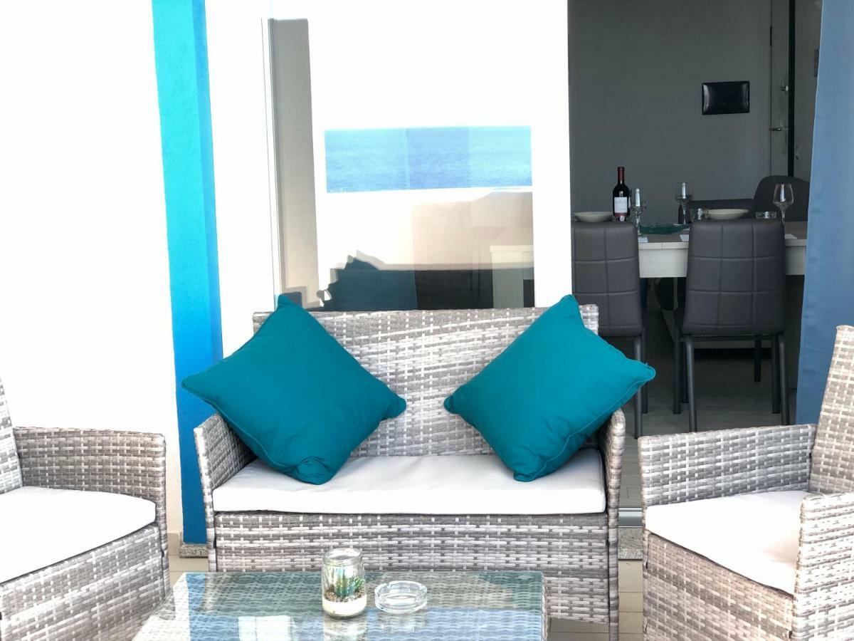 Apartment Tramonto Sea-Front Valledoria  Bagian luar foto
